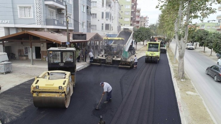 Büyükşehir’den Ceyhan’da asfalt çalışması