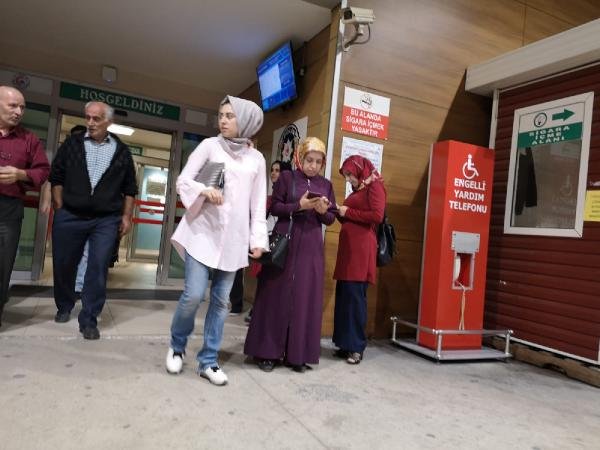 Bursa'da 8 işçi gıda zehirlenmesi şüphesiyle hastaneye kaldırıldı