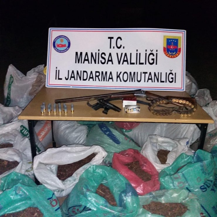 Manisa’da çalınan 2 ton kuru üzüm jandarma tarafından bulundu