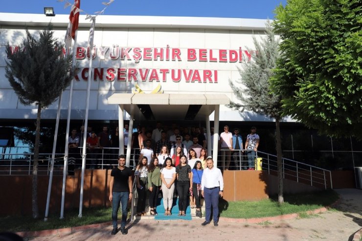 Mardin’de konservatvuar öğrencisi 9 kişi üniversite kazandı
