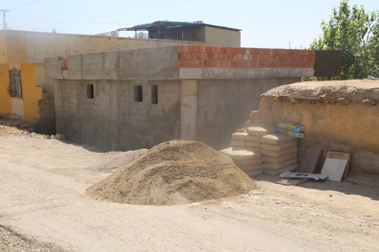 Doru ailesinin ev inşaatı tamamlanmak üzere