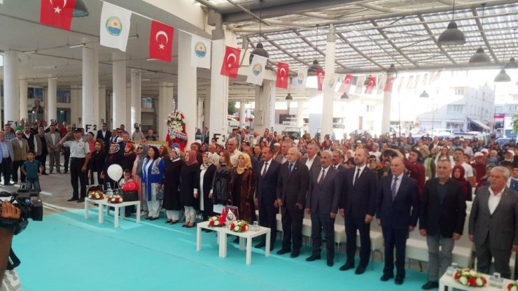 Göybaşı’nda Zübeyde Hanım Kültür Merkezi’ne görkemli açılış