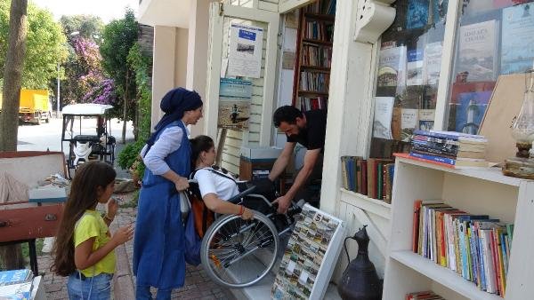 İstanbul'un çocuklara özel, ücretsiz kitap zinciri Heybeliada'da