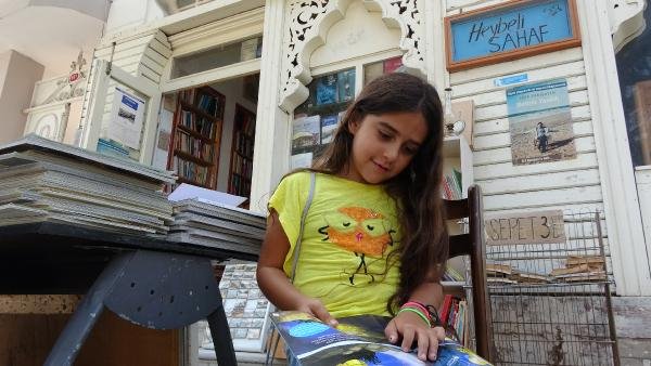 İstanbul'un çocuklara özel, ücretsiz kitap zinciri Heybeliada'da