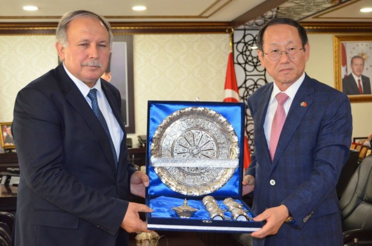 Güney Kore Ankara Büyükelçisi Hong-Ghi Choi Artvin’de