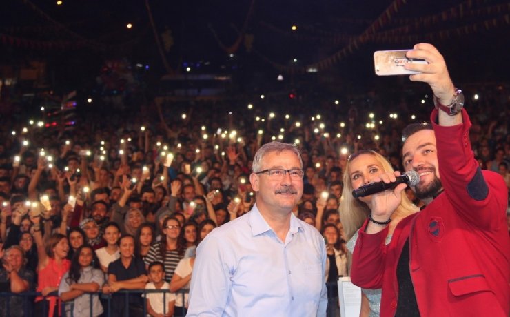 Saruhanlı’da Gökçe rüzgarı esti