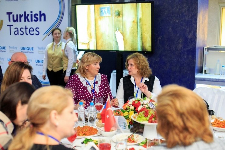 İhracatçılar Rusya’da Türk lezzetlerini tanıttı