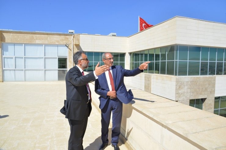 KAEÜ’ Rektörü Vatan Karakaya’ya YÖK Başkan Vekili Kapıcıoğlu’ndan ziyaret