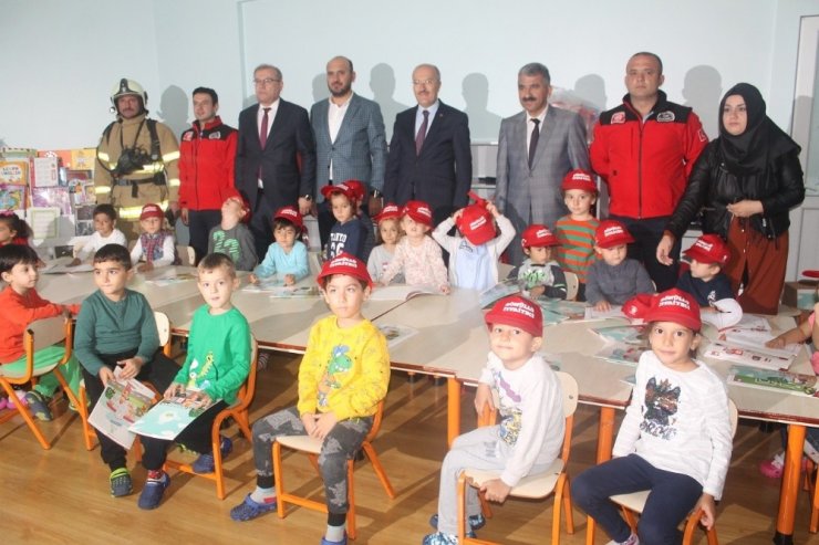 Başkan Kafaoğlu çocuklara ip çevirdi