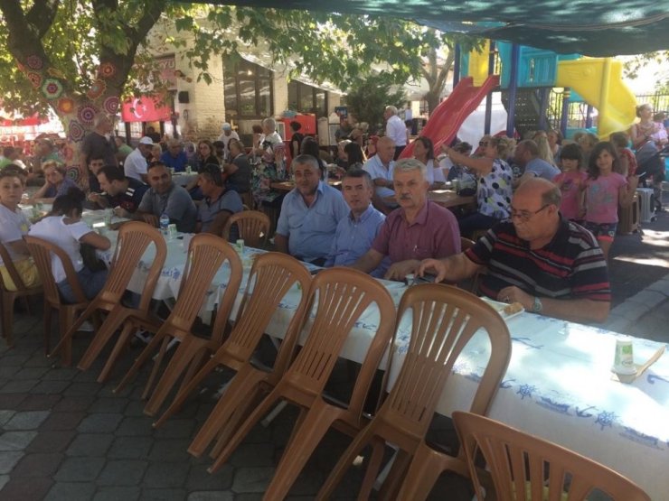 Kaymakam Sırmalı Dereli ve Çamlıbel mahalle hayırlarına katıldı