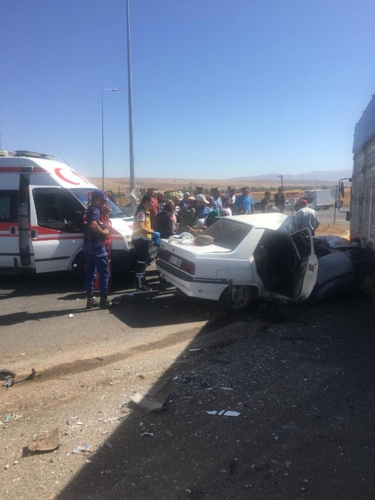 Kayseri’de trafik kazası: 1 ölü, 5 yaralı