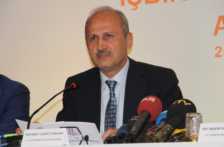 Bakan Turhan: "Çiftçiye 2,5 milyar TL kredi sağlanacak"