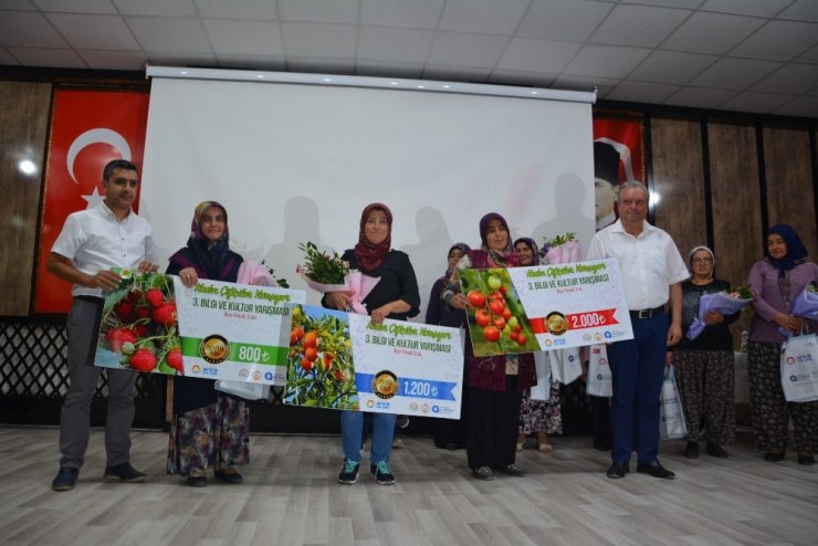 Kadın Çiftçiler Korkuteli’nde yarıştı