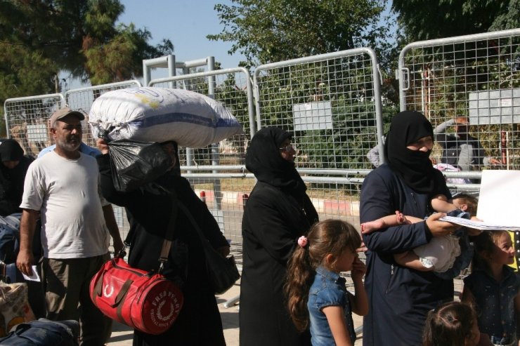 Bayram için ülkesine giden Suriyelilerden 22 bini Türkiye’ye geri döndü