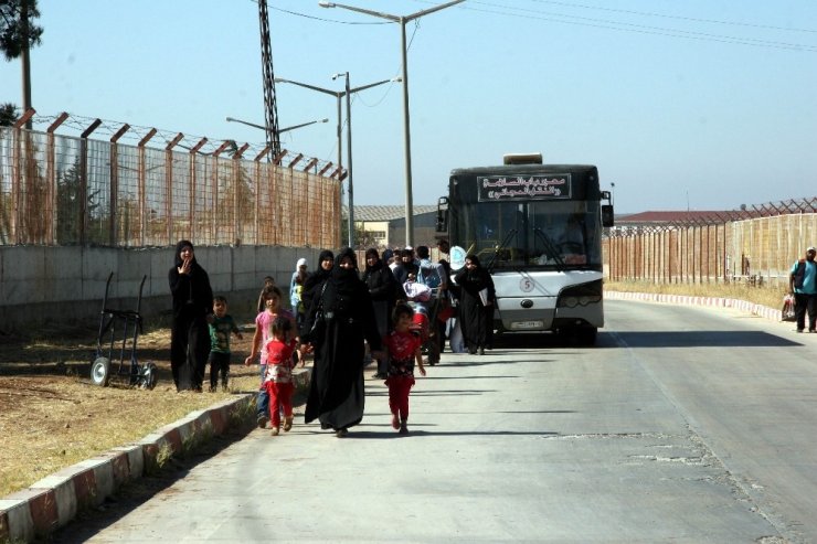 Bayram için ülkesine giden Suriyelilerden 22 bini Türkiye’ye geri döndü