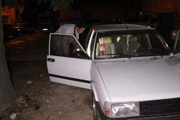 Konya'da otomobili çalmak isterken yakalandı