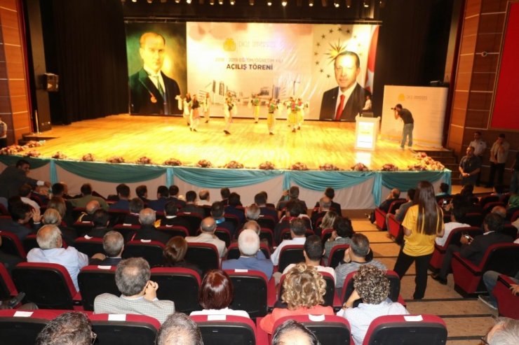 Kamu Başdenetçisi Malkoç, Dicle Üniversitesinin akademik yıl açılışına katıldı