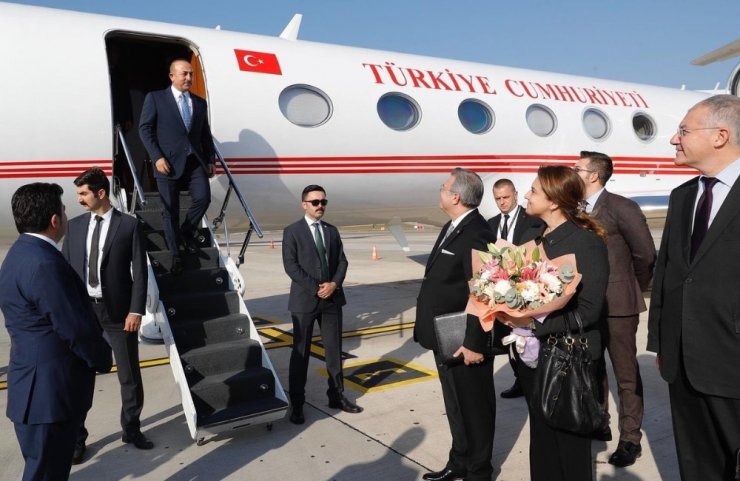 Dışişleri Bakanı Çavuşoğlu Arnavutluk’ta