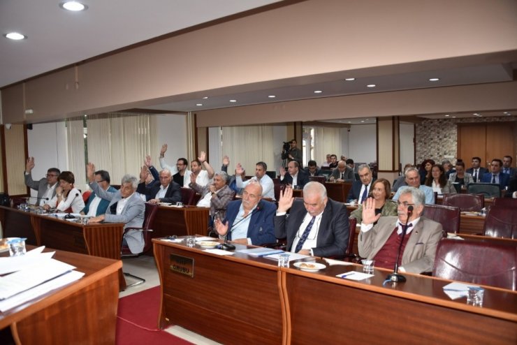 Yunusemre’nin 2019 bütçesi meclisten geçti