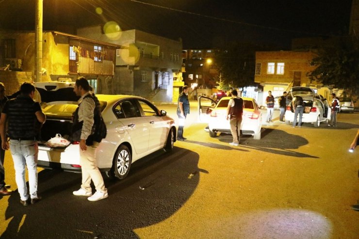 Cumhurbaşkanı Erdoğan’ın gelişi öncesi Diyarbakır’da 400 polisle asayiş uygulaması
