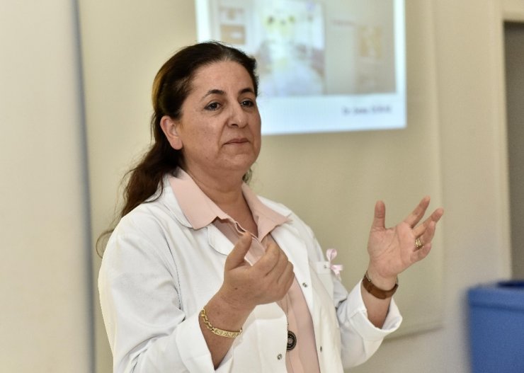 Zeytinköy’de meme kanseri bilgilendirme toplantısı