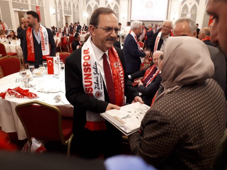 Samsun Büyükşehir Belediye Başkanı Şahin hemşehrileriyle buluştu
