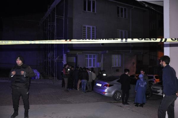 Arnavutköy'de vahşet: Karısı ve iki çocuğunu öldürdü