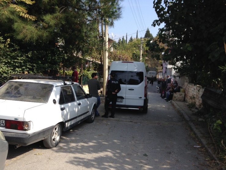 İzmir’de bir kadın evinde ölü bulundu