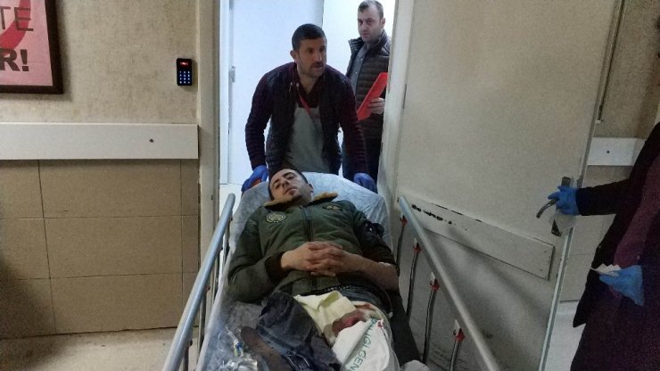Samsun’da bekar evinde silahlı saldırı: 2 yaralı