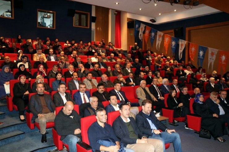 AK Parti Belediye başkan aday adayları AKM’de tanıtıldı