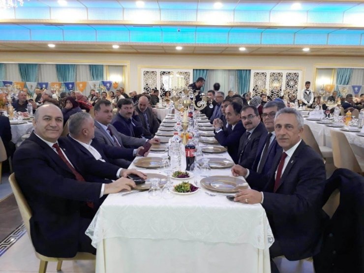 AK Parti Edremit İlçe Danışma Meclisi toplandı
