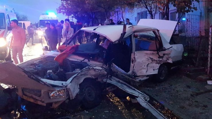 Eskişehir’de trafik kazası: 2 ölü, 5 yaralı
