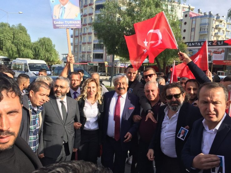 AK Parti Mersin’de temayül yoklaması yaptı