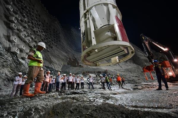Türkiye'nin en yüksek barajı projesinde sona geliniyor