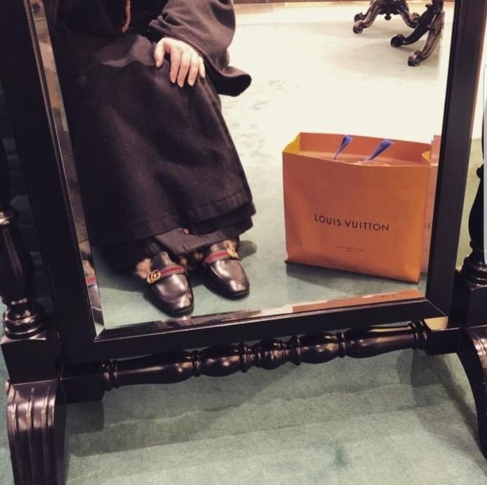 Rus papaz, sosyal medyada paylaştığı lüks yaşam tarzıyla fenomen oldu