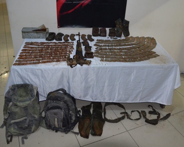 Van’da PKK’ya ait silah ve mühimmat ele geçirildi