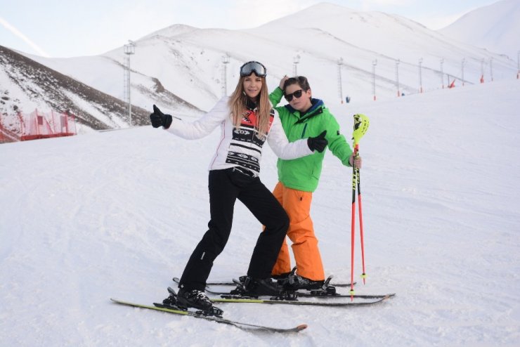 Sway Hotels “X-Class Winter Season Opening” partisiyle sezonu açtı