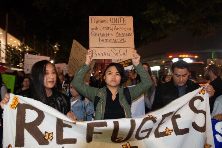 ABD’de Meksika sınırındaki göçmenlere destek, Trump politikalarına eleştiri protestosu