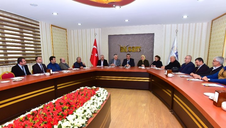 Gürkan, BİLSAM yöneticileri ile istişarede bulundu