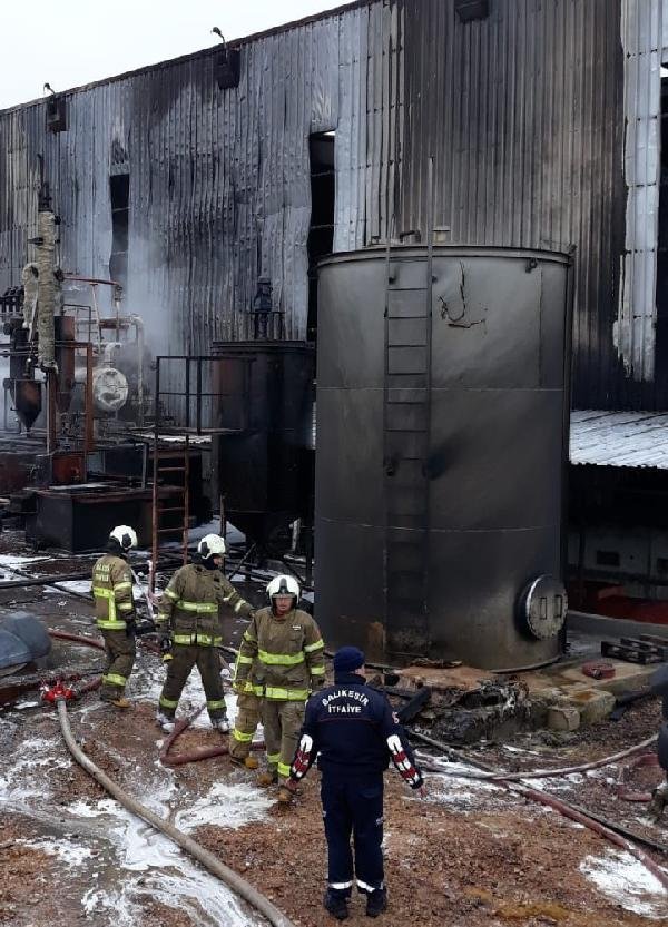 Bandırma'da yağ fabrikasında yangın
