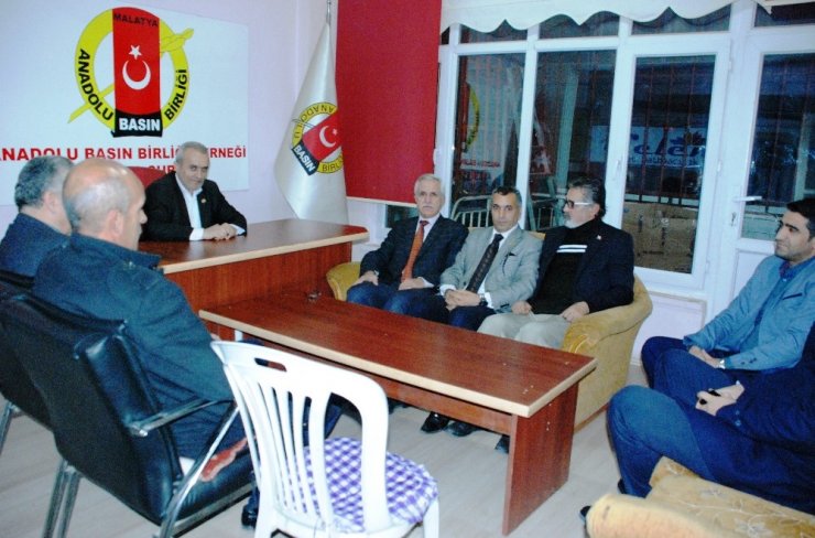 Başkan Adayı Mahmut Polat, Anadolu Basın Birliğini ziyaret etti