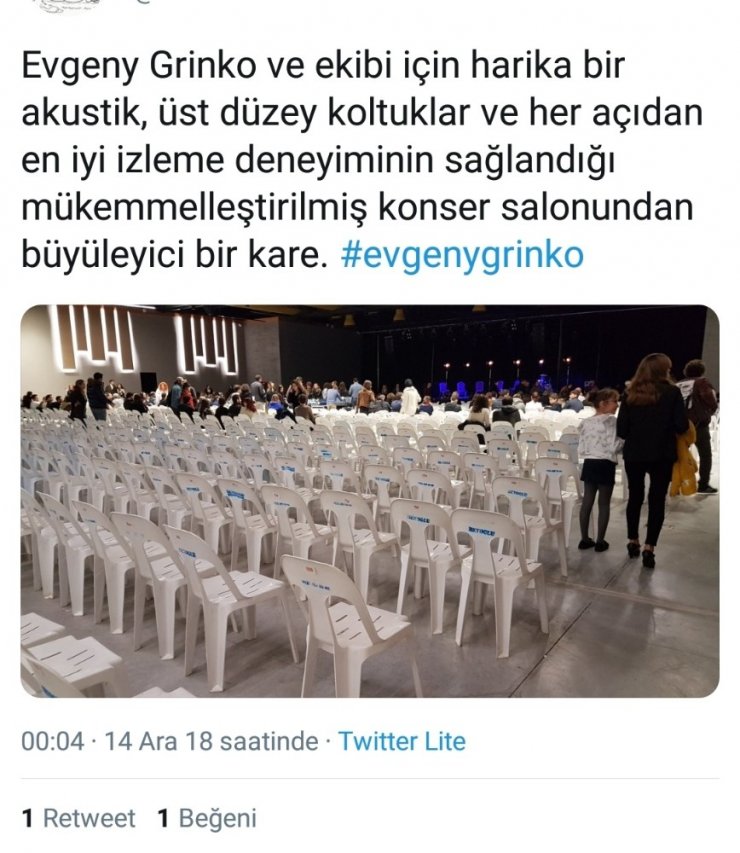 Antalya’da Grinko konserinde izleyiciye plastik sandalye şoku