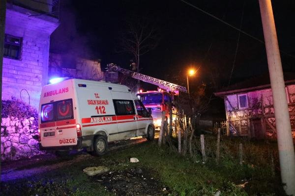 Yangın faciası; 3 çocuk öldü, babaları yaralandı
