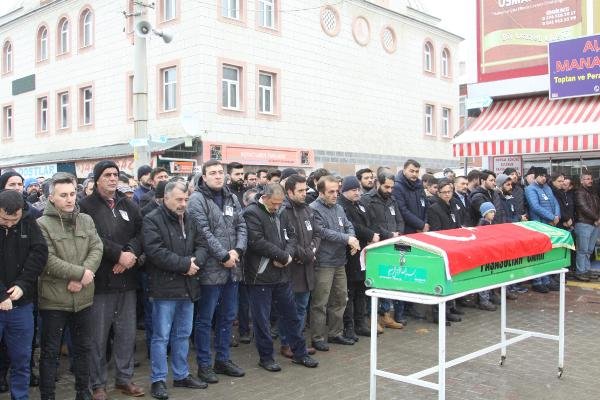 YHT kazasında ölen makinist Adem Yaşar, Çankırı'da toprağa verildi
