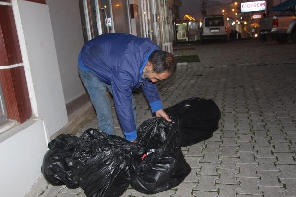 6 çocuk babası, çöpten topladığı atıkları satarak ailesini geçindiriyor