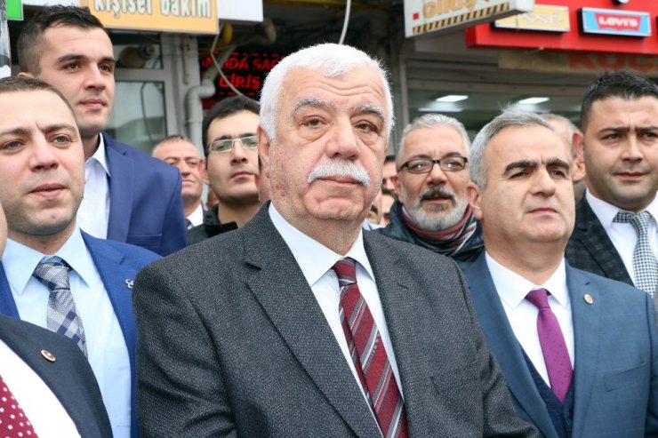 Yozgat MHP Belediye Başkan adayı Erdemir, coşkuyla karşılandı