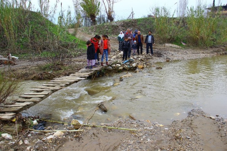 Aydın’da vatandaşların köprü isyanı