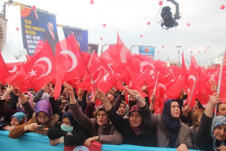 Cumhurbaşkanı Erdoğan Konya’da sevgi gösterileriyle karşılandı