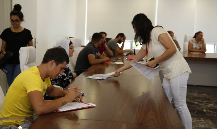 Döşemealtı Belediyesi İŞKUR Ofisi, istihdama katkı sağlıyor