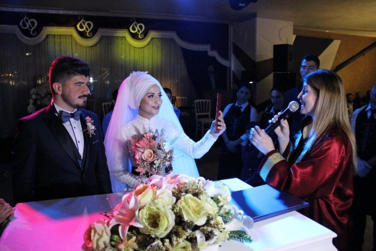 İşadamı Salih Karahan’ın oğlu Vedat Karahan dünya evine girdi